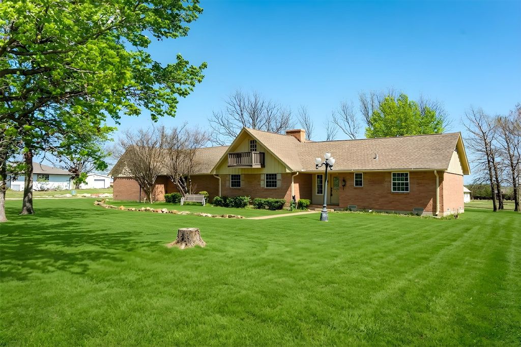 1151 N Stodghill Road, Fate, TX 75087