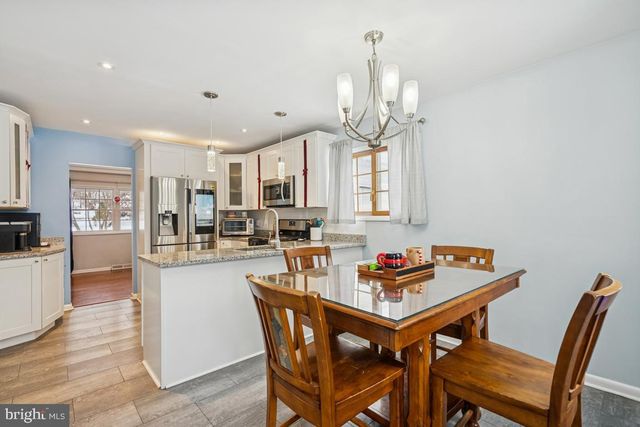 516 COACH RD, Blackwood, NJ 08012