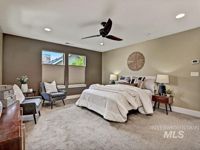 2955 S Shadywood Way, Boise, ID 83716