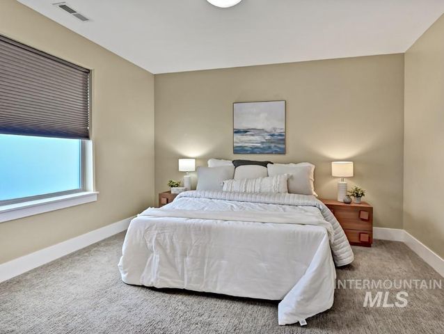 2955 S Shadywood Way, Boise, ID 83716