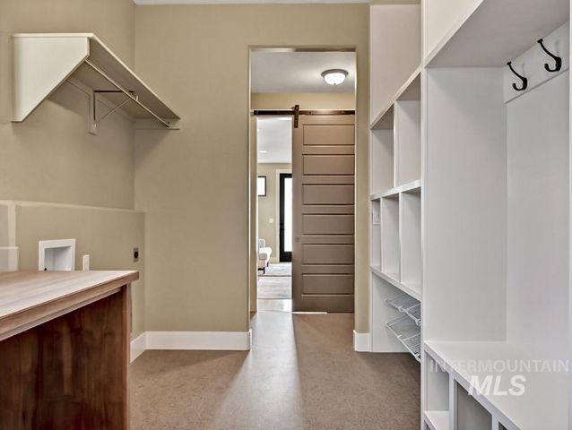 2955 S Shadywood Way, Boise, ID 83716