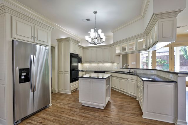 6208 Troon Road, Fort Worth, TX 76132