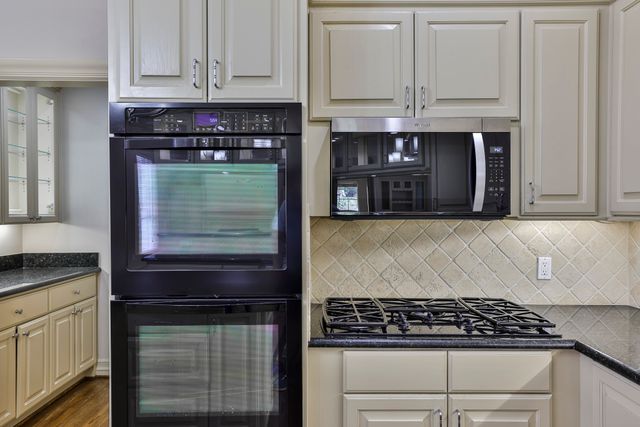 6208 Troon Road, Fort Worth, TX 76132