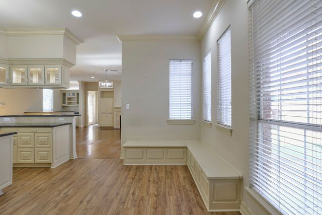 6208 Troon Road, Fort Worth, TX 76132