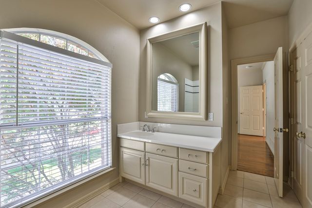 6208 Troon Road, Fort Worth, TX 76132