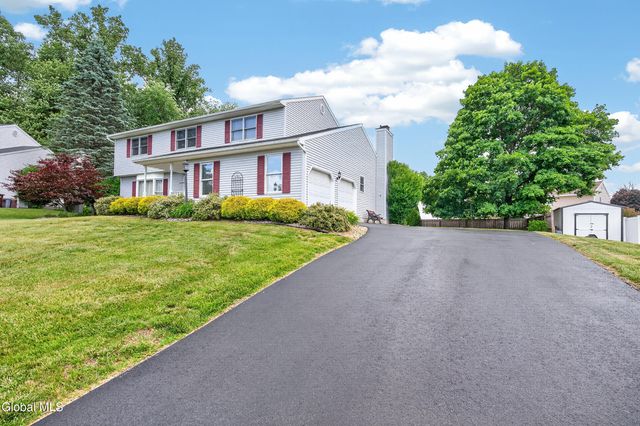 44 Mallard Road, Bethlehem, NY 12077