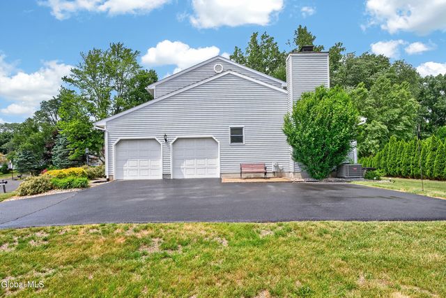 44 Mallard Road, Bethlehem, NY 12077