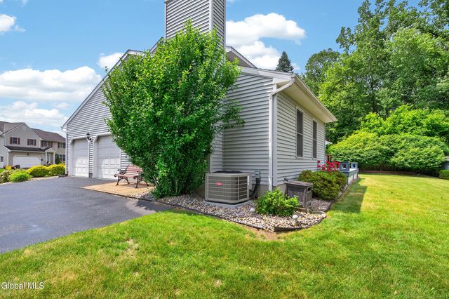44 Mallard Road, Bethlehem, NY 12077