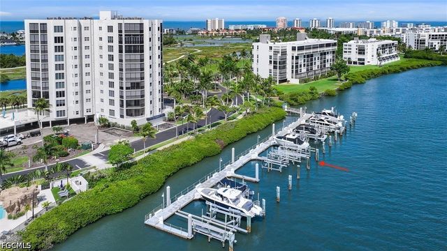 4199 Bay Beach LN, Fort Myers Beach, FL 33931