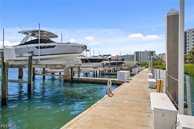4199 Bay Beach LN, Fort Myers Beach, FL 33931