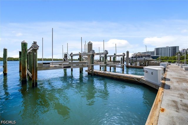 4199 Bay Beach LN, Fort Myers Beach, FL 33931