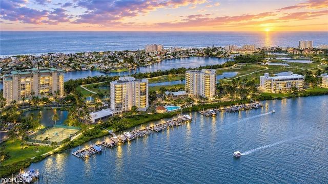 4199 Bay Beach LN, Fort Myers Beach, FL 33931