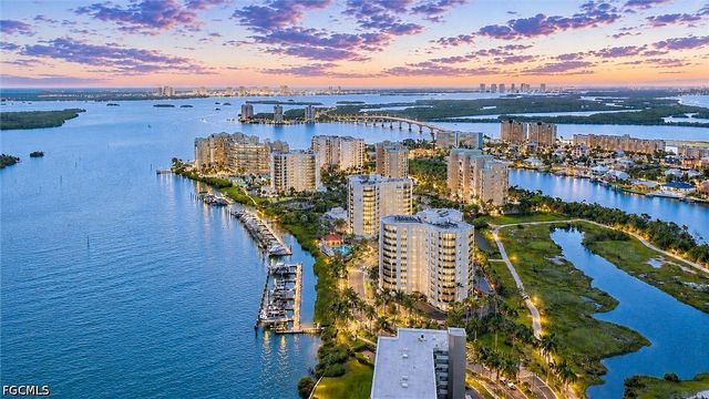 4199 Bay Beach LN, Fort Myers Beach, FL 33931