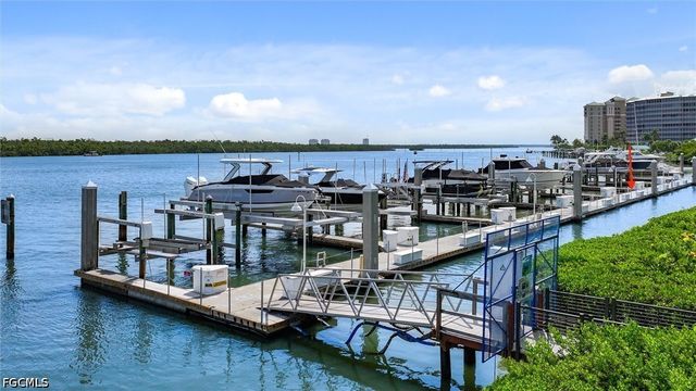 4199 Bay Beach LN, Fort Myers Beach, FL 33931
