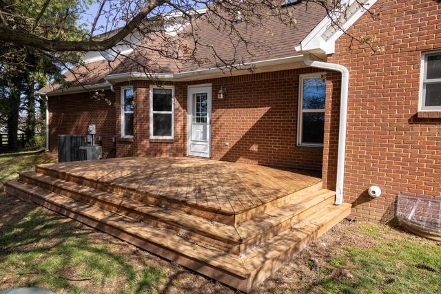 410 Brook Court, Frankfort, KY 40601