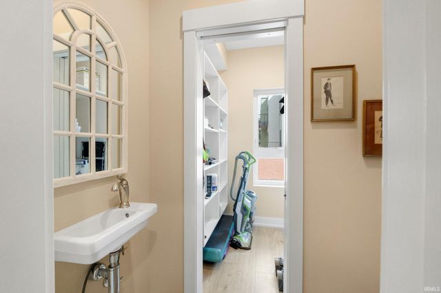 410 W Brackenridge Street, Fort Wayne, IN 46802