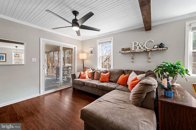 2924 MANNS AVE, Baltimore, MD 21234