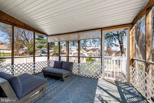 2924 MANNS AVE, Baltimore, MD 21234