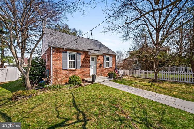 2924 MANNS AVE, Baltimore, MD 21234