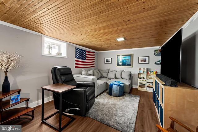 2924 MANNS AVE, Baltimore, MD 21234