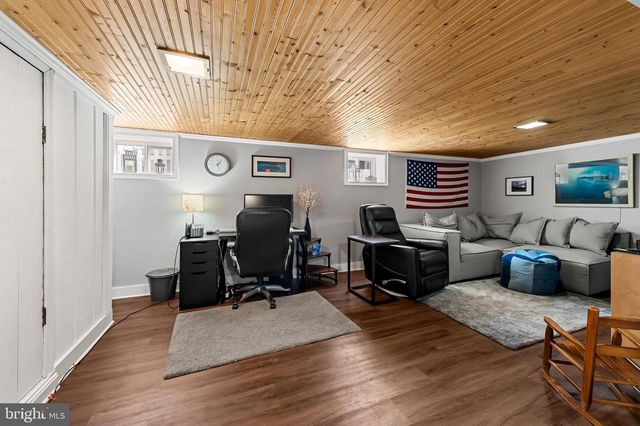 2924 MANNS AVE, Baltimore, MD 21234