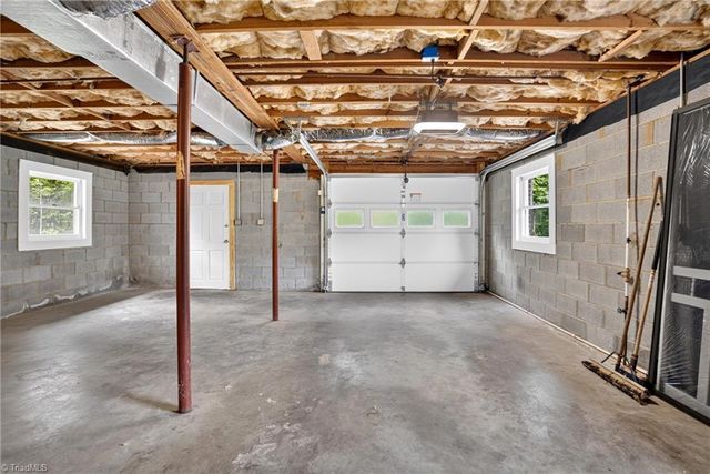 5701 Cannoy Street, Winston-salem, NC 27105