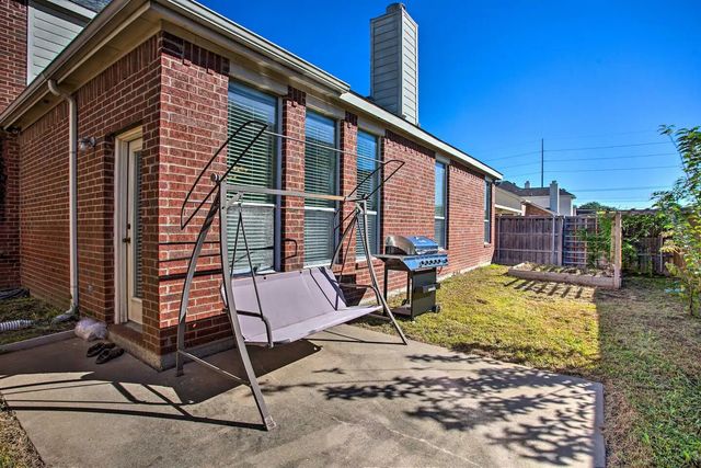 1950 Garrison Way, Garland, TX 75040