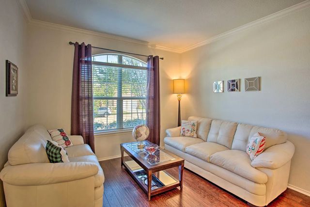 1950 Garrison Way, Garland, TX 75040