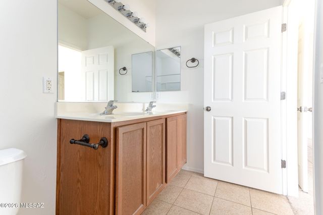 13004 N Lea Maw Drive, Marana, AZ 85653