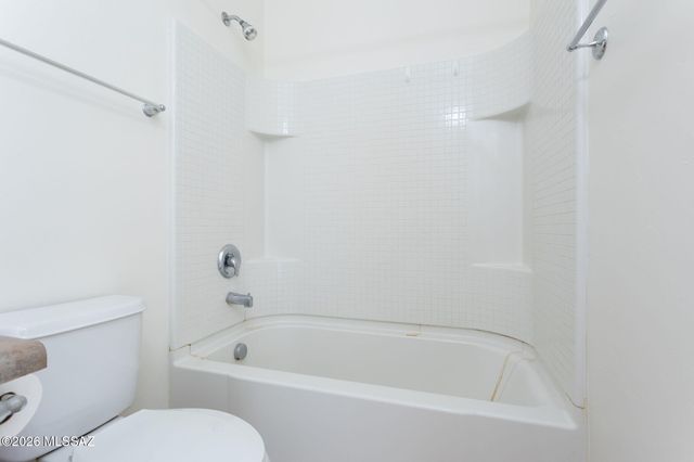 13004 N Lea Maw Drive, Marana, AZ 85653