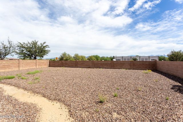 13004 N Lea Maw Drive, Marana, AZ 85653