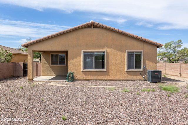 13004 N Lea Maw Drive, Marana, AZ 85653