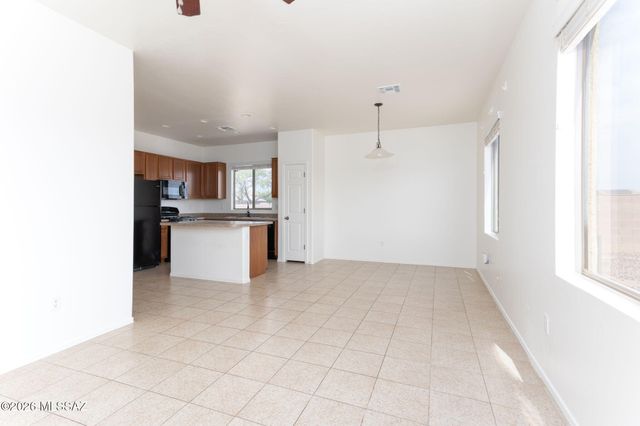 13004 N Lea Maw Drive, Marana, AZ 85653