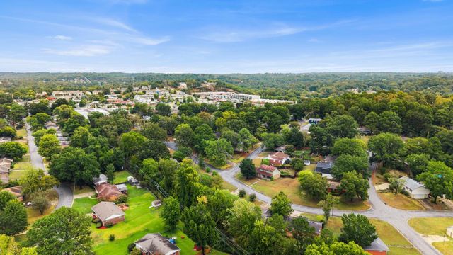 309 Burnside Drive, Little Rock, AR 72205