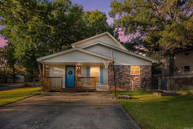 309 Burnside Drive, Little Rock, AR 72205