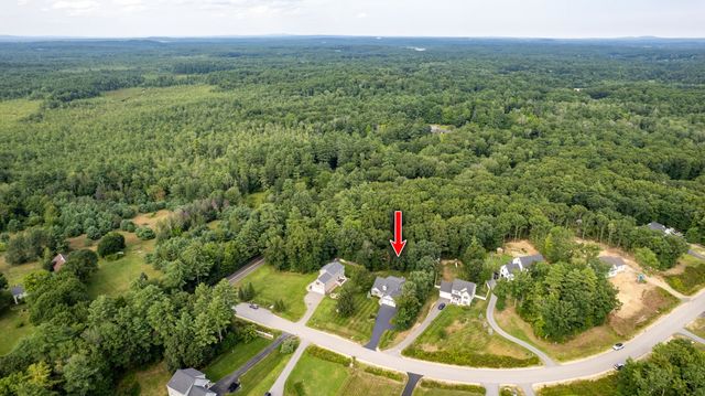 3 Chestnut Way, Lee, NH 03861