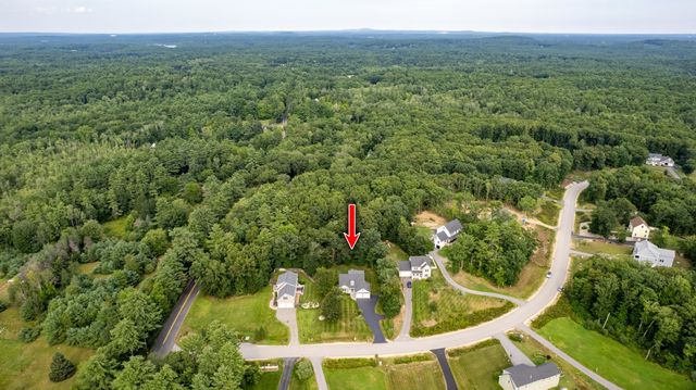 3 Chestnut Way, Lee, NH 03861