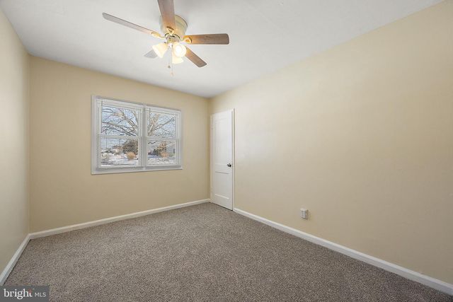 700 GARNET, Wilmington, DE 19804