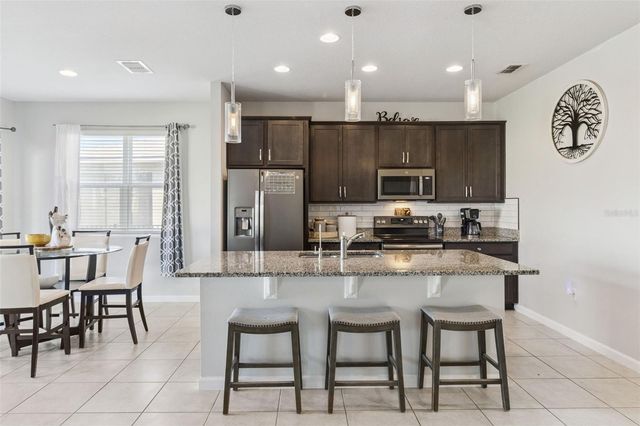 252 SUMMERSHORE DRIVE, Auburndale, FL 33823