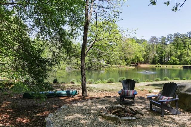 11180 West E Road, Roswell, GA 30075