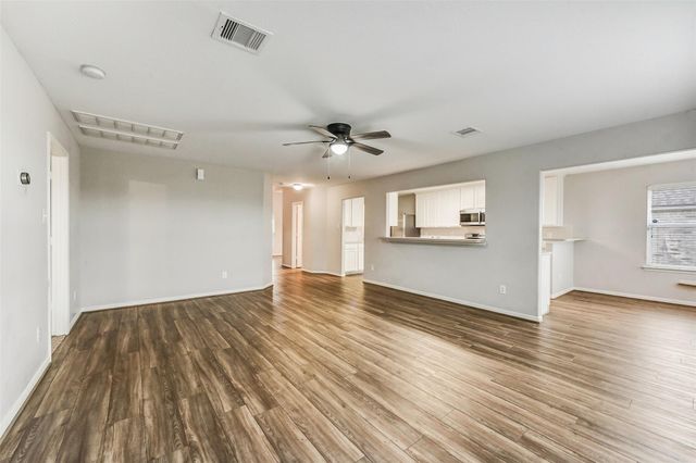 4202 Parry Drive, Pearland, TX 77584