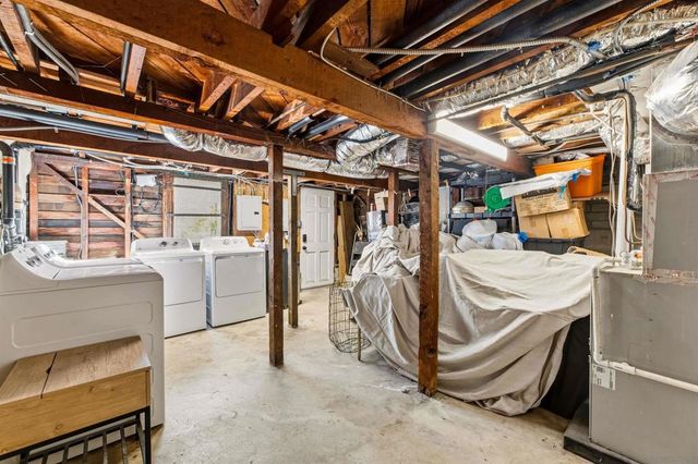 915 N Kenneth, Burbank, CA 91501