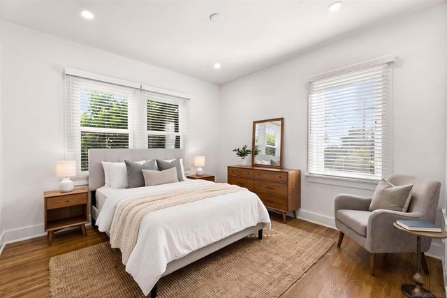 915 N Kenneth, Burbank, CA 91501