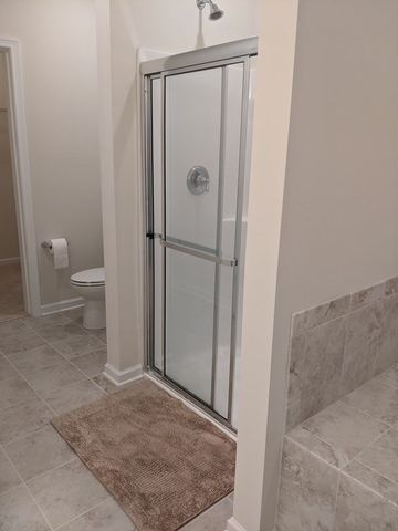 70 Trotter Rd 312, Weymouth, MA 02190
