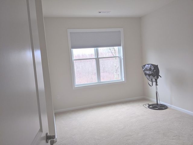 70 Trotter Rd 312, Weymouth, MA 02190