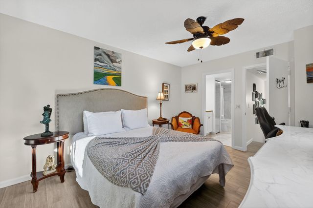 5773 SE Windsong Lane 603, Stuart, FL 34997