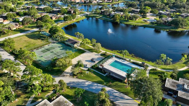 5773 SE Windsong Lane 603, Stuart, FL 34997