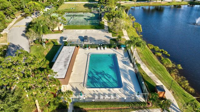 5773 SE Windsong Lane 603, Stuart, FL 34997