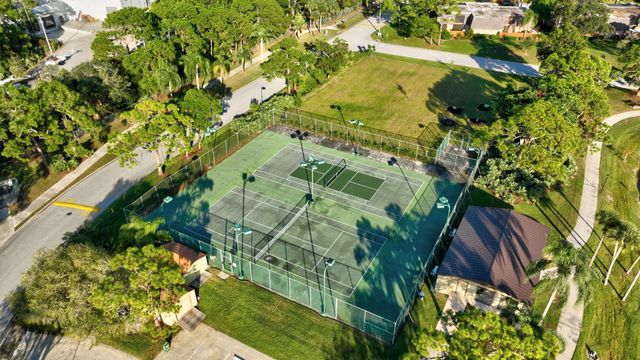 5773 SE Windsong Lane 603, Stuart, FL 34997