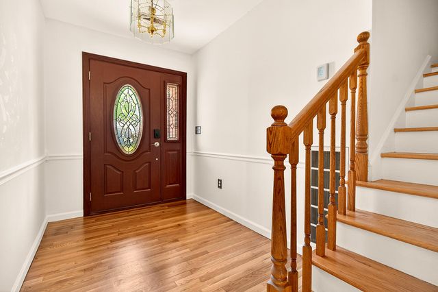 8364 Delhi Road, North Charleston, SC 29406